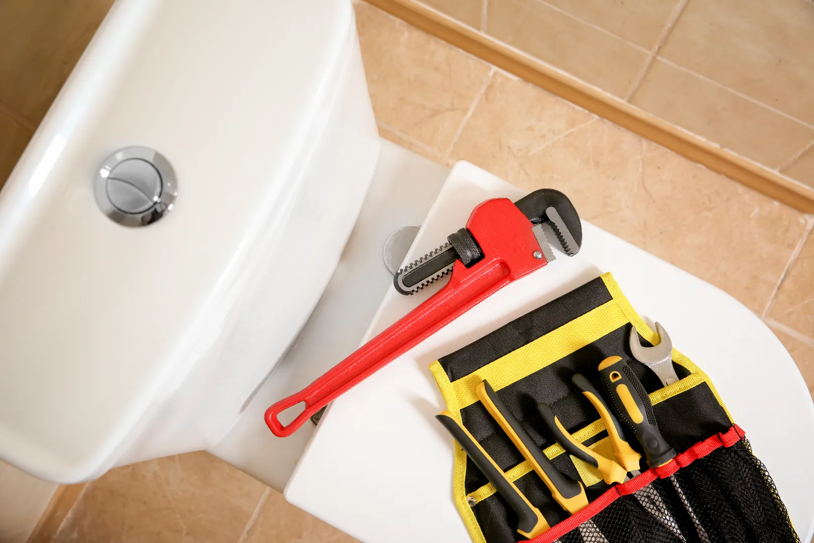 Running toilet repair GTA licensed plumber emergency